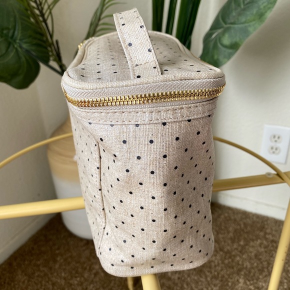 Kate Spade Out to Lunch tote/toiletry bag - Picture 2 of 4